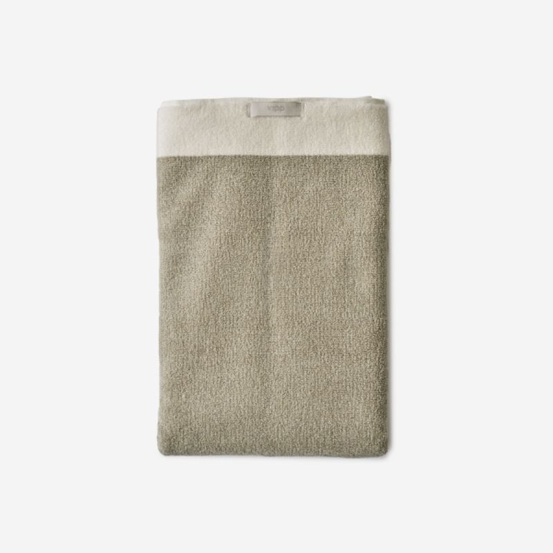 Vipp104 Badehåndkle 76x135 cm Khaki