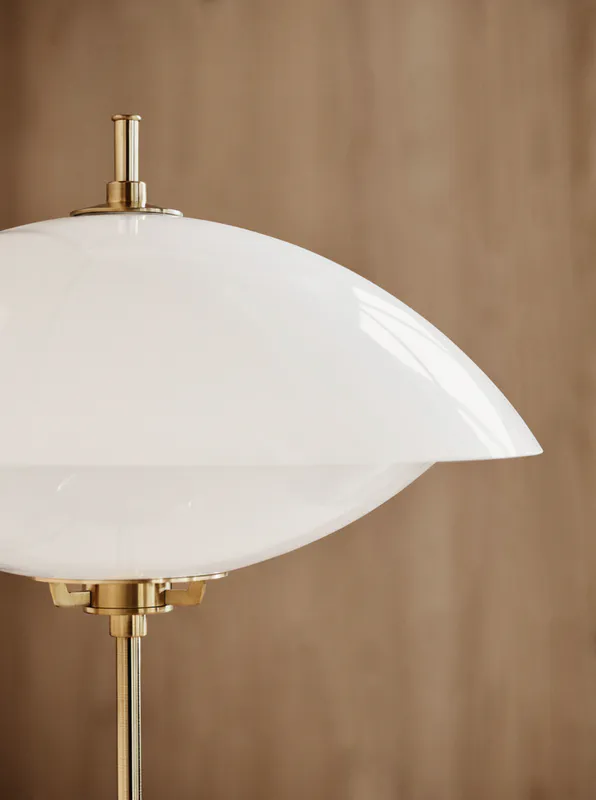 Fritz Hansen Clam bordlampe