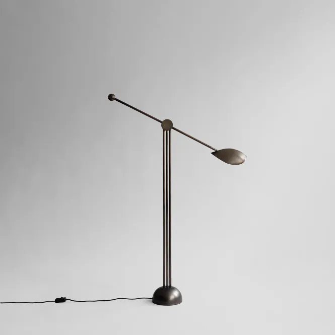 Hovedbilde 101 Copenhagen Stingray gulvlampe Bronze