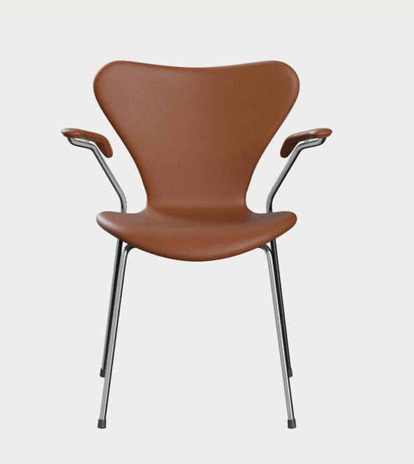 Hovedbilde Fritz Hansen Serie 7 Fullpolstret Armstol 3207 - ...