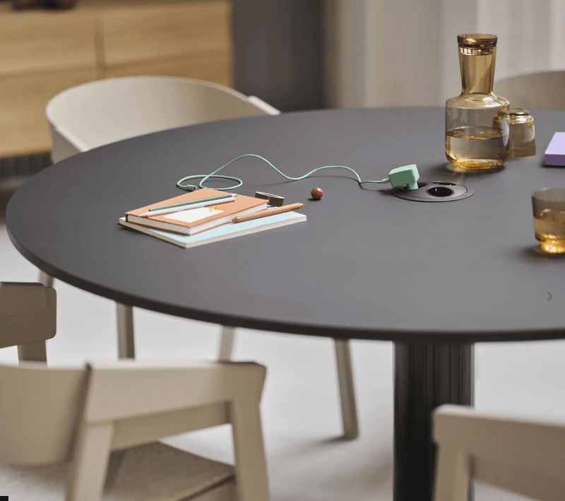 Muuto Midst Table Ø 120 - Black Linoleum / Black