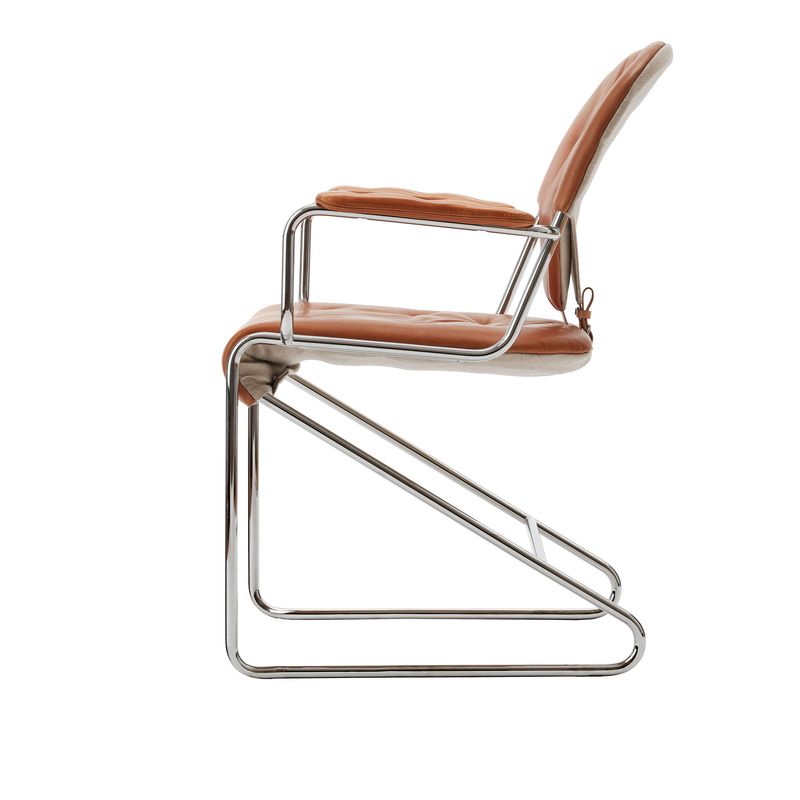 Dux Sam spisestol med arm - Naturale Camel / Chrome