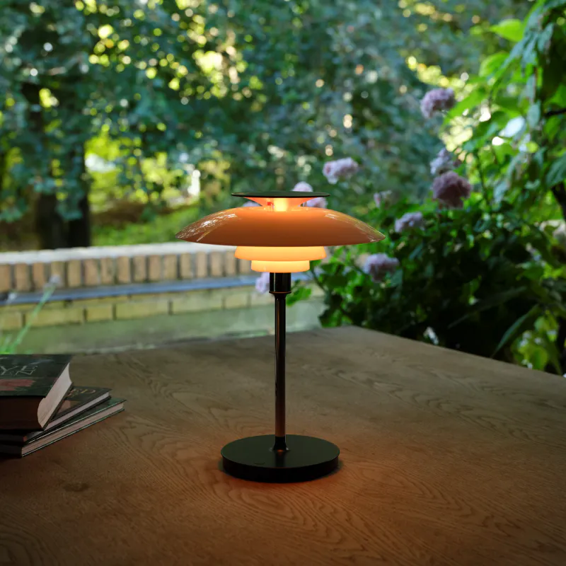 Louis Poulsen PH80 Portabel Lampe - Opal white/high lustre chrome plated