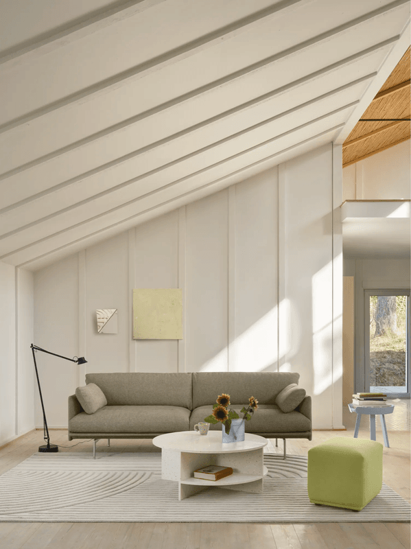Muuto Outline Soft 3-seter sofa - Clay 15 / Polert Alu