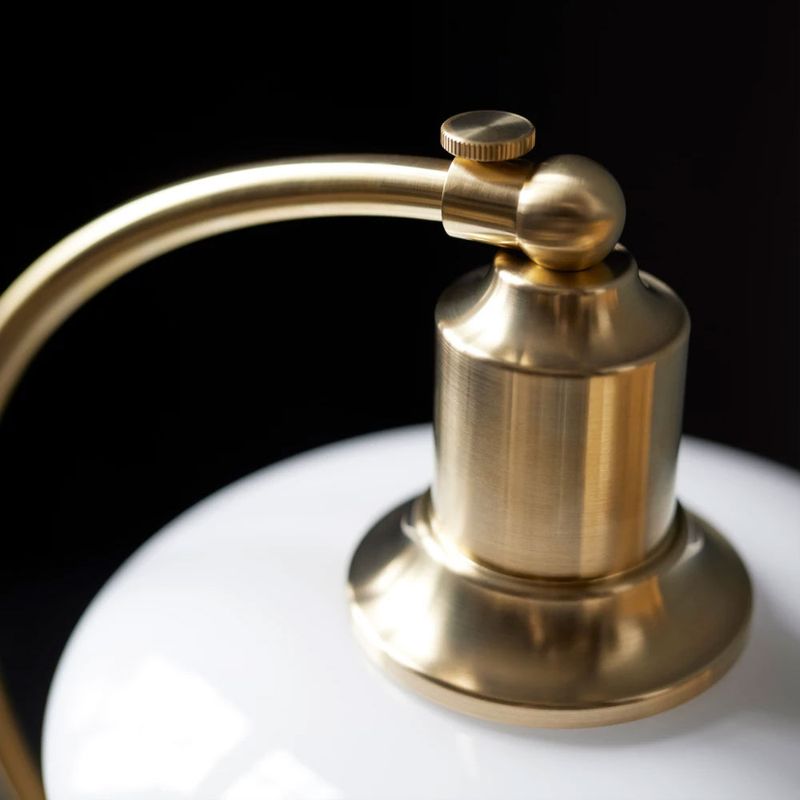 Louis Poulsen PH 2/2 Luna Bordlampe, Messing / Opalglass