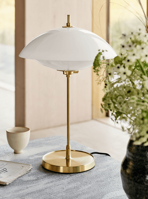 Hovedbilde Fritz Hansen Clam bordlampe